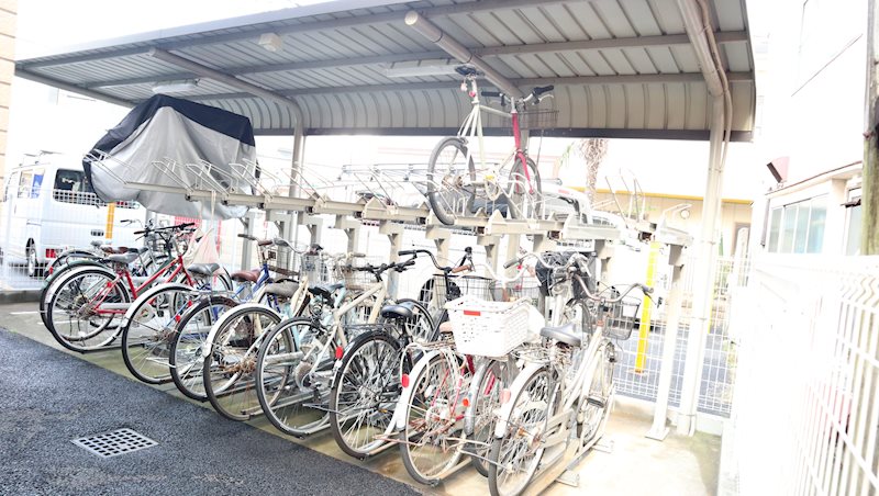 エムロード 駐輪場