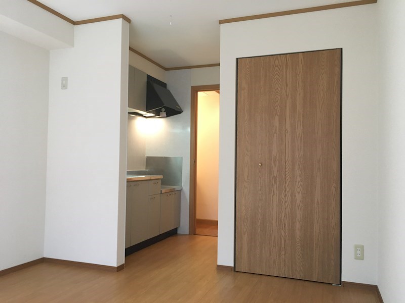 パル151 現地写真（玄関）