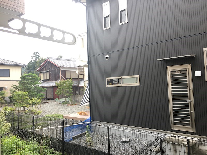 パル151 105号室専用庭からの眺め