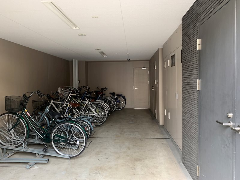 スカイラグーナ 駐輪場
