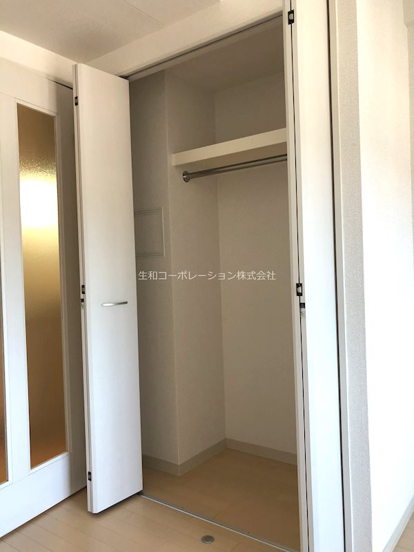 MFC 洋室備え付け収納スペース！
