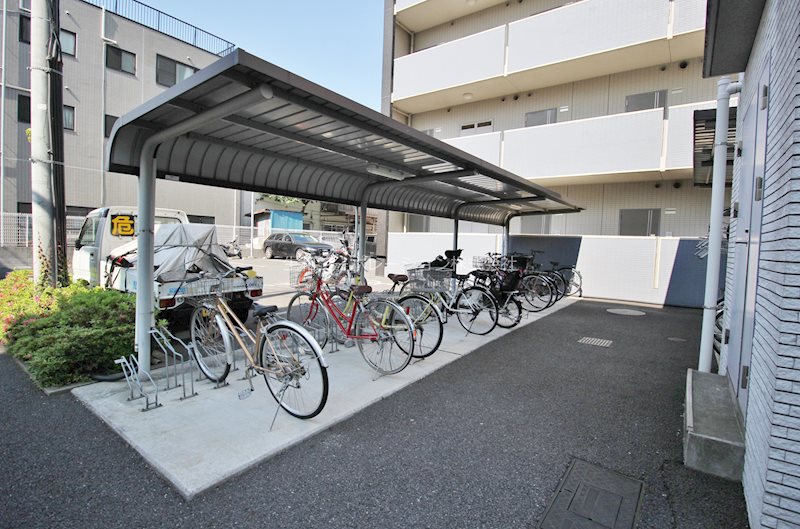 ヴィラエクセル 駐輪場