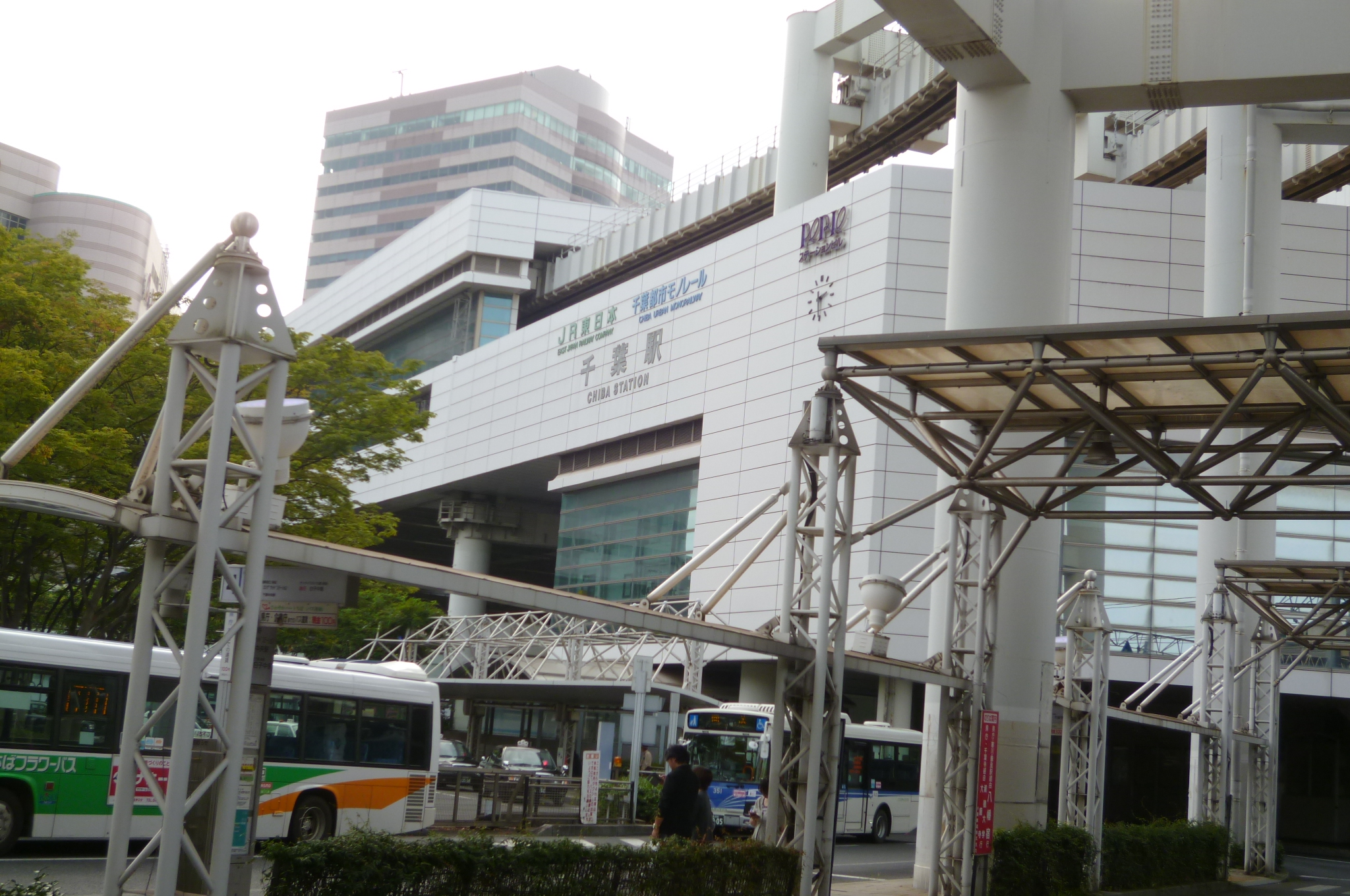 フレンズ・KI 駅：千葉駅　258m