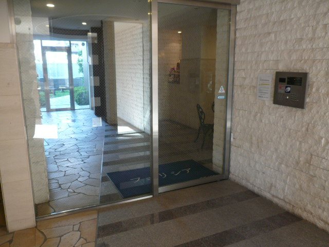 フェリシア エントランス