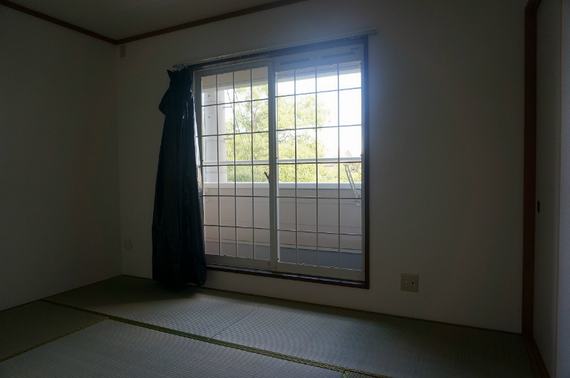 セレブハイツ 現地写真（玄関）