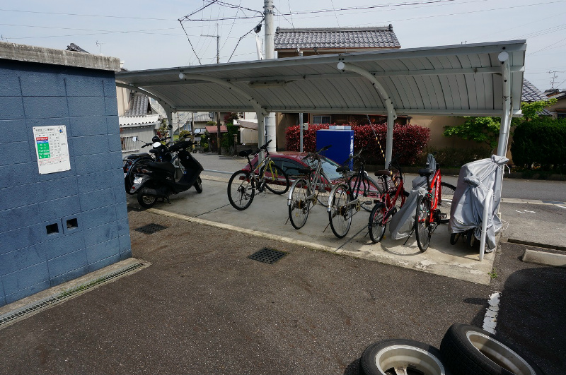カサベルデ壱番館 駐輪場