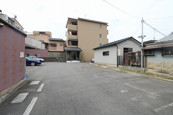 ヴェルキューブ石雲 共用部