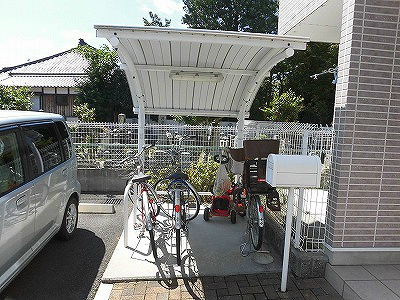 SPACIA(スペーシア) 駐輪場