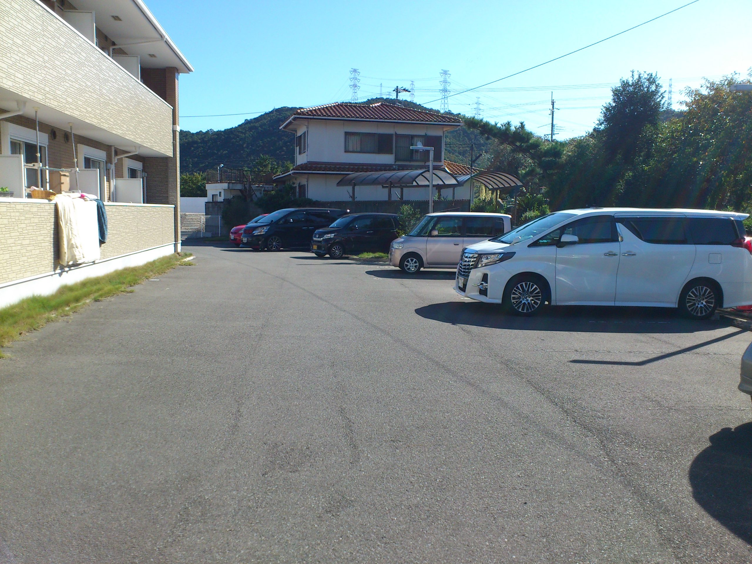 KUMA(クマ) 駐車場
