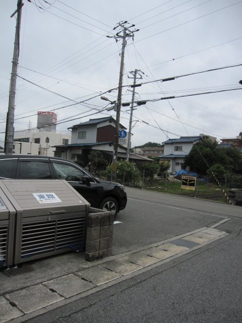 グレイスアニバーサリー西館 ゴミ置き場