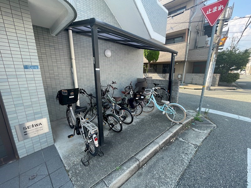 カーサミソノ 駐輪場