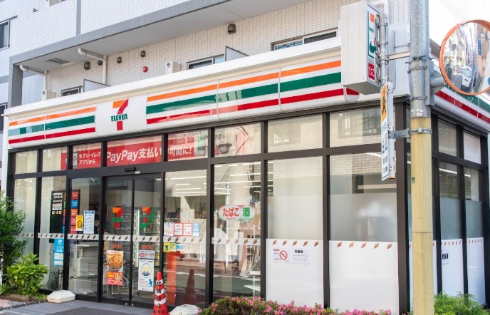 ユービ12 コンビ二：ｾﾌﾞﾝｲﾚﾌﾞﾝ 豊島南長崎5丁目店　200m　近隣