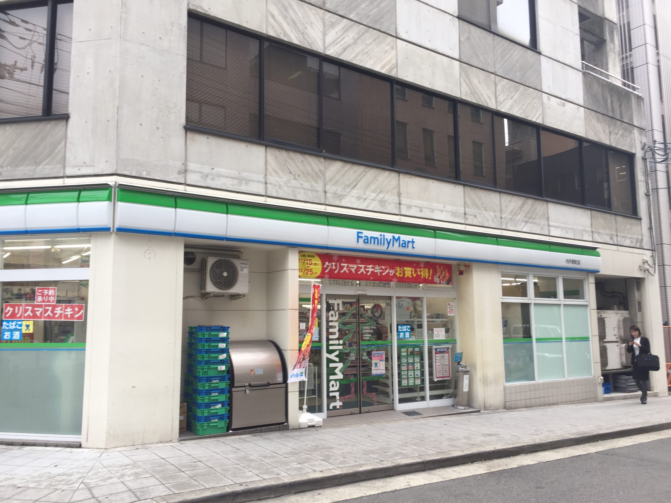 セイワパレス本町東 コンビ二：ﾌｧﾐﾘｰﾏｰﾄ 内本町店　141m