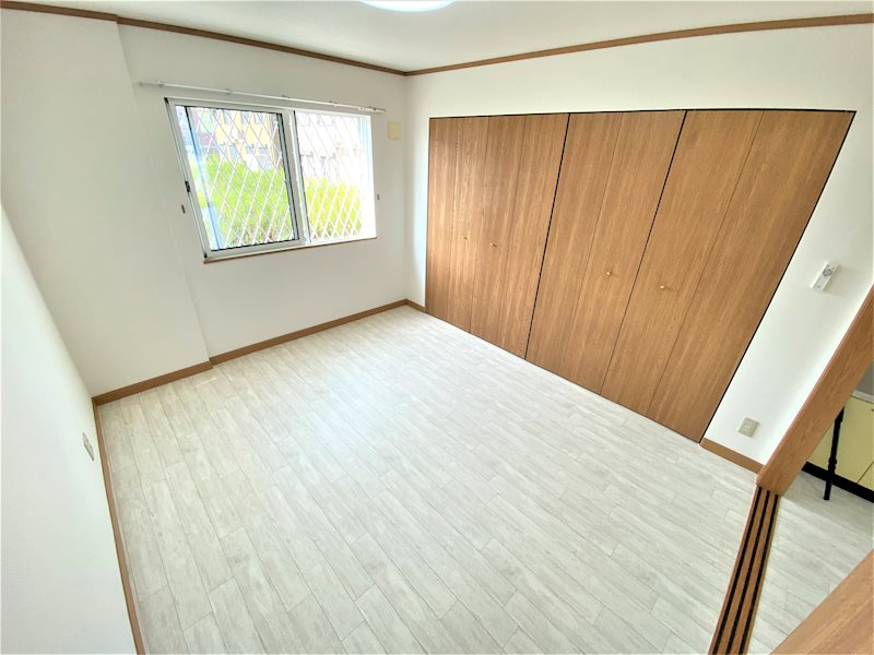 メゾンタカモト一番館 寝室もゆったりしてますよ
