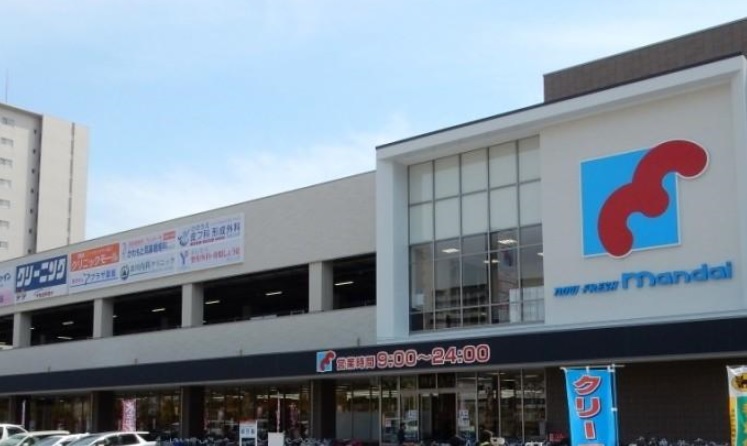 Cruiser (クルーザー) スーパー：万代 塚口店　650m
