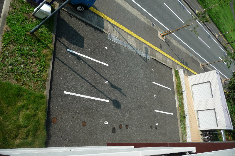 プリエール 駐車場