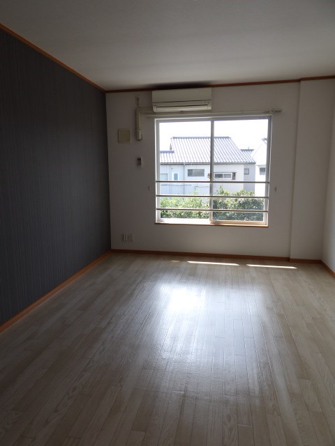 シャトレーヌⅡ 2Fの部屋