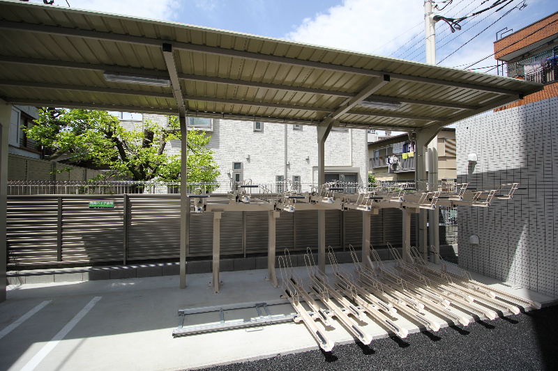 ラディエ　プラージュ 駐輪場