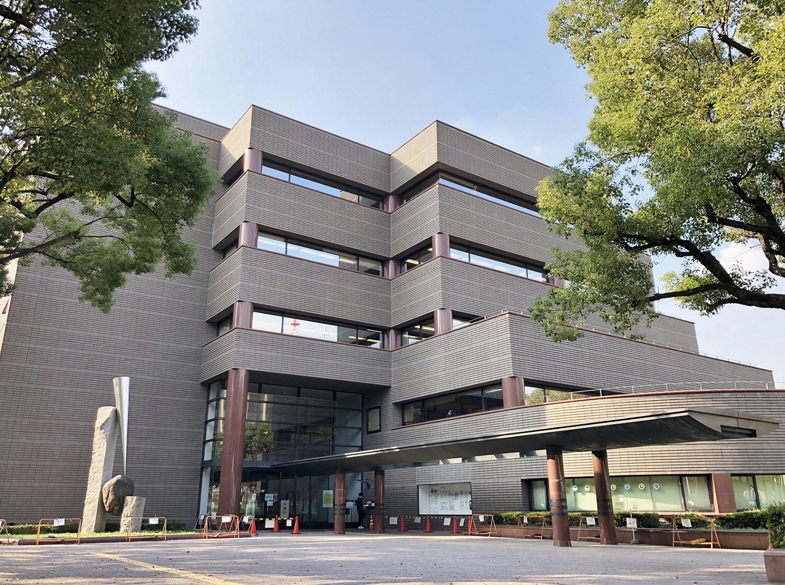 セイワパレス丸の内駅前プレミア 図書館：芸術文化ｾﾝﾀｰ愛知県図書館　535m