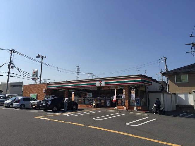 ソレアード コンビ二：ｾﾌﾞﾝｲﾚﾌﾞﾝ 岸和田下松町店　1260m