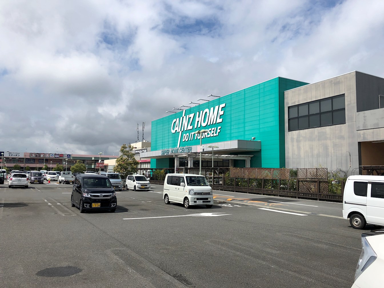 ラ・ロシェル(La・Rochelle) ホームセンター：ｶｲﾝｽﾞﾎｰﾑ 木津川店　2852m