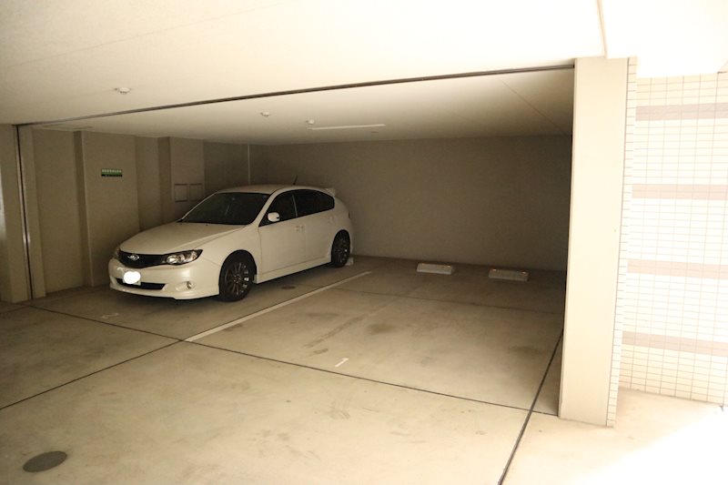 ラ　コンテッサ 駐車場