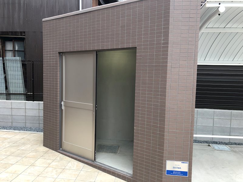 メゾン ノワール ゴミ置き場