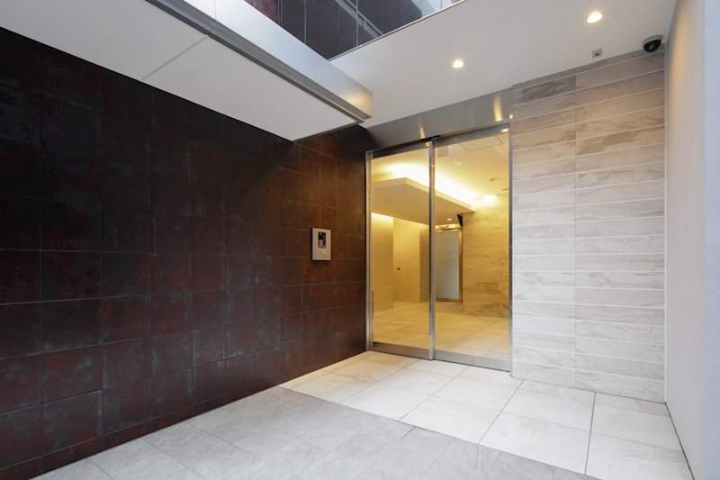 ボンニー元町 エントランス