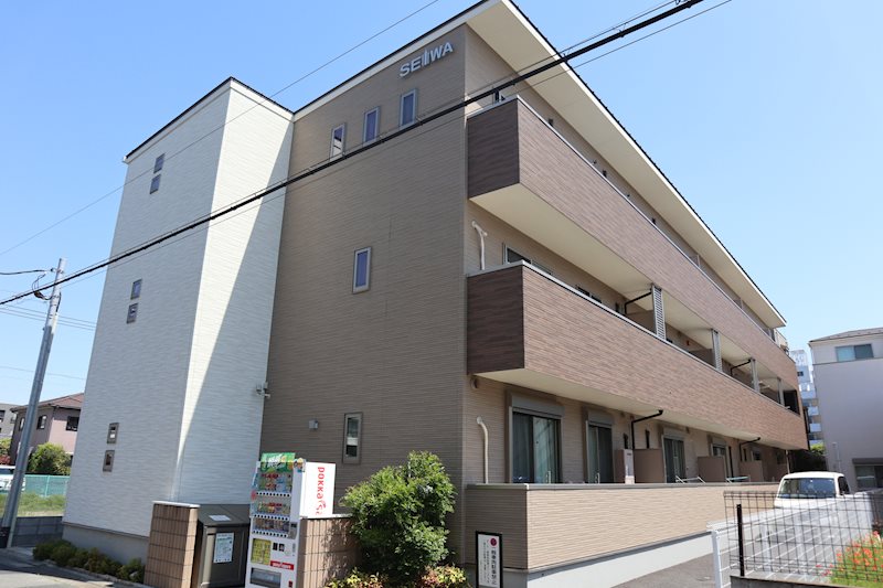 サリエンテ・K 外観