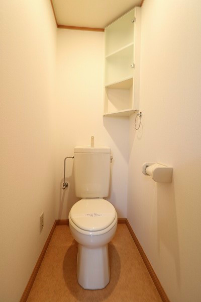 ジュワイユゆうき トイレ収納有り！落ち着きのある空間です