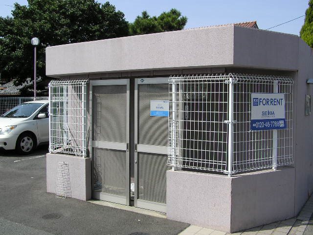 K-WEST(ケーウエスト) ゴミ置き場