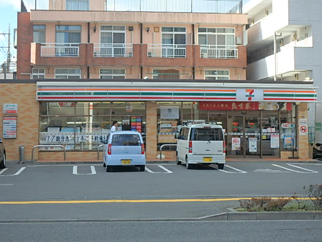 エスペランサ立川 コンビ二：ｾﾌﾞﾝｲﾚﾌﾞﾝ 立川通り店　935m