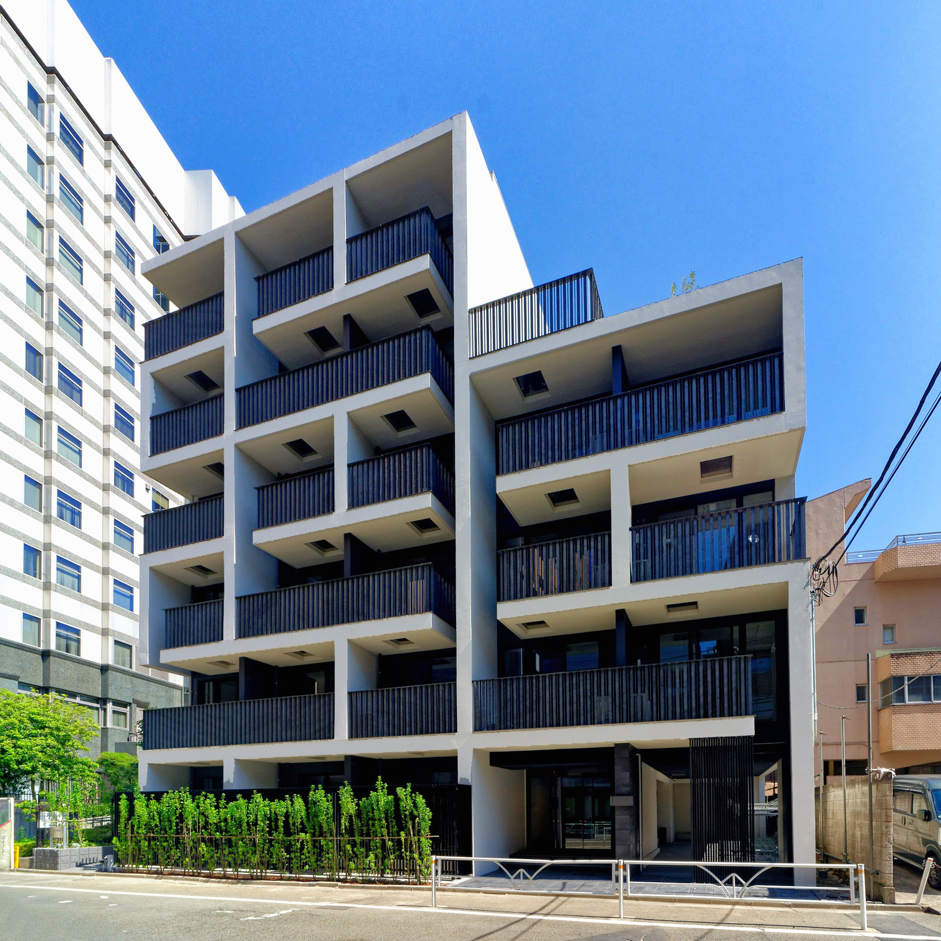 ROOTs Shibuya Honmachi（ルーツシブヤホンマチ） 外観