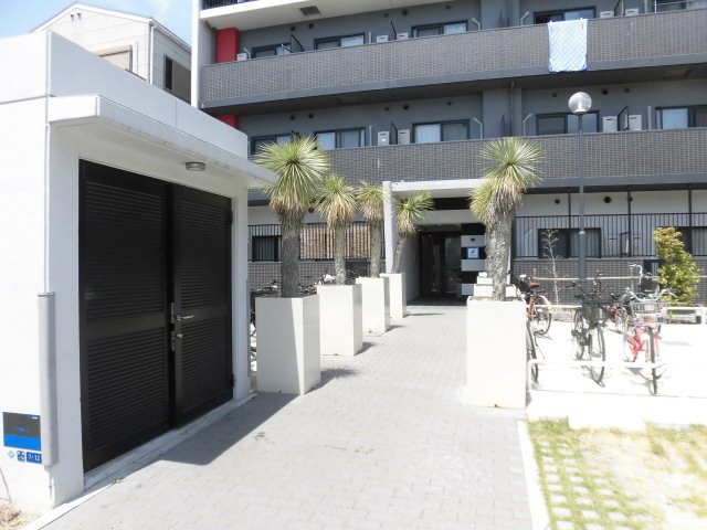グランパシフィック長橋 ゴミ置き場