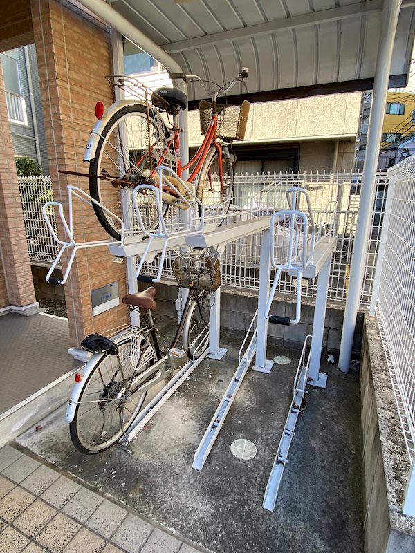 グレースK 駐輪場