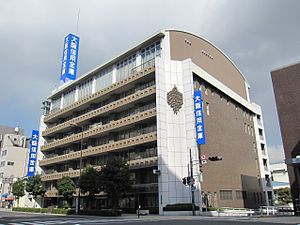 コンフォール 銀行：大阪ｼﾃｨ信用金庫加島支店　641m