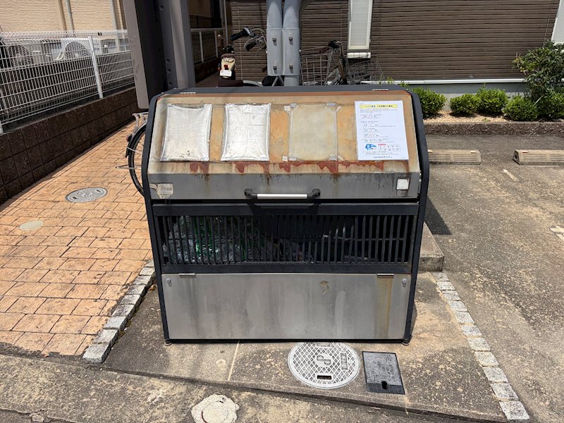 ソレイユ野色 ゴミ置き場