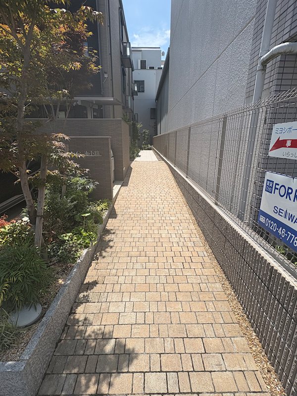 シャーメゾン油小路 エントランス