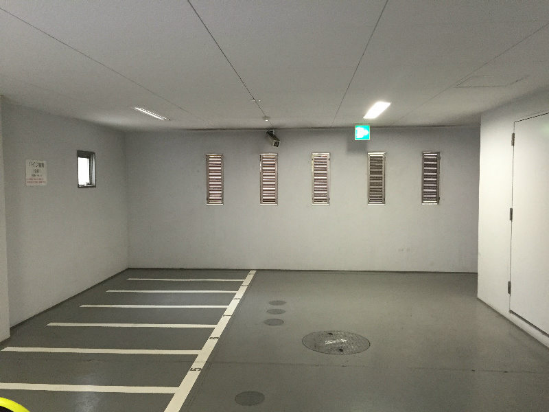 セイワパレス 京橋コルティーレ バイク置き場