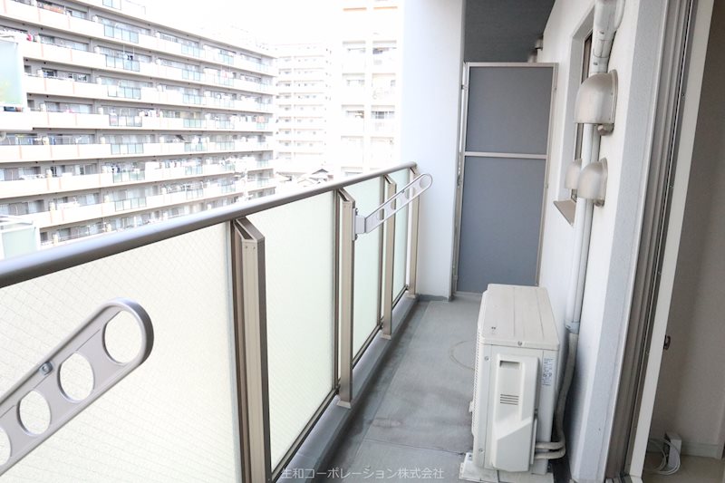 Estate　NOE 奥行きのあるベランダ