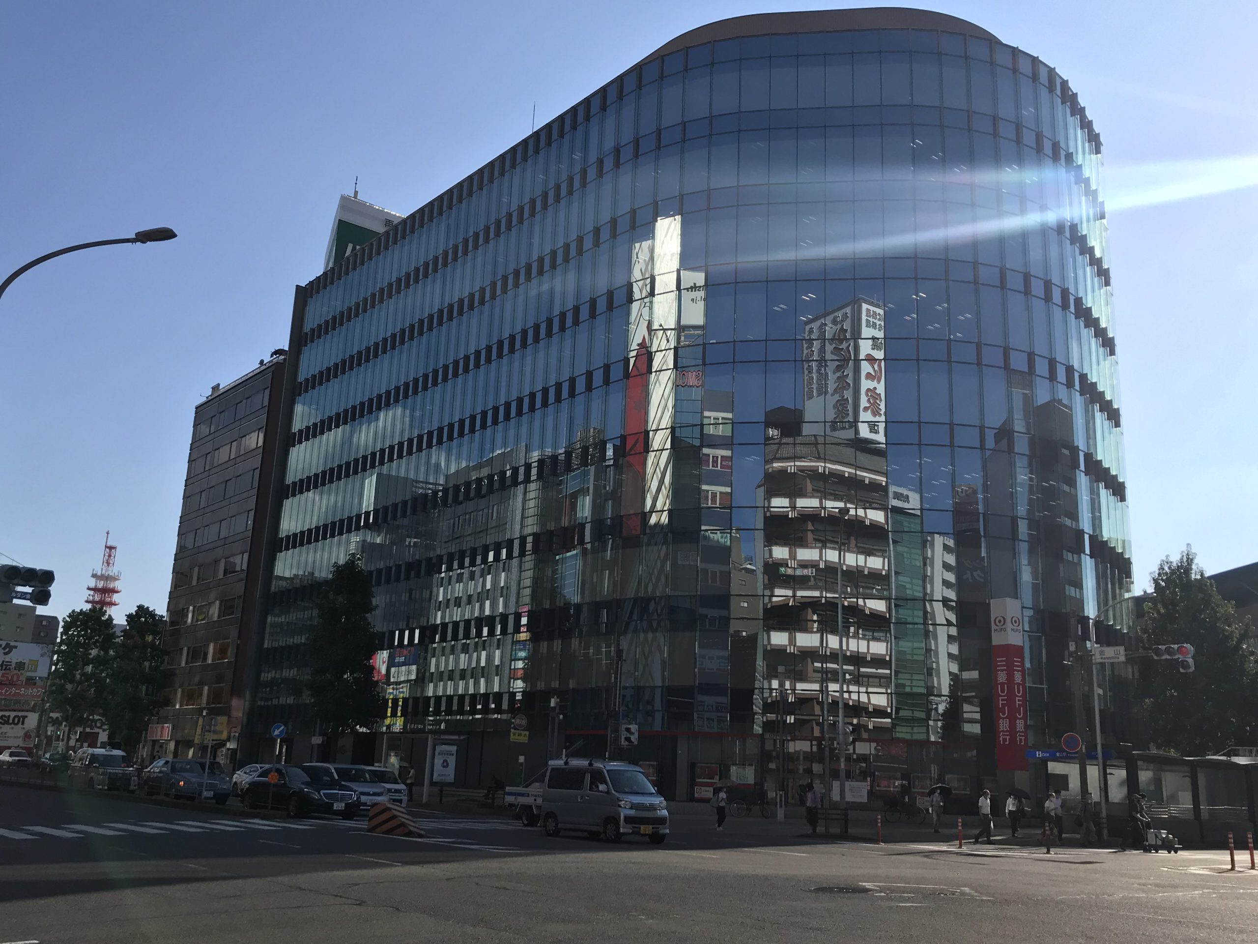 STAY(ステイ) 銀行：三菱UFJ銀行金山支店　710m