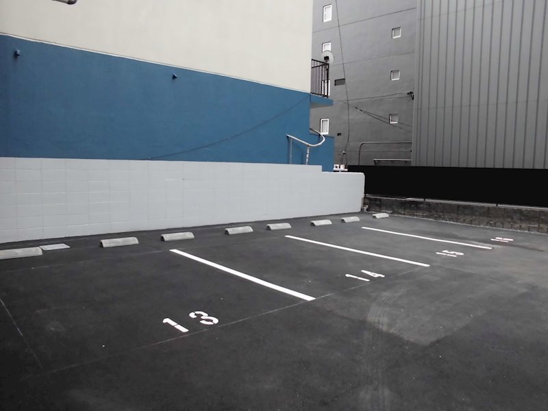 LEGEND紺屋町 駐車場