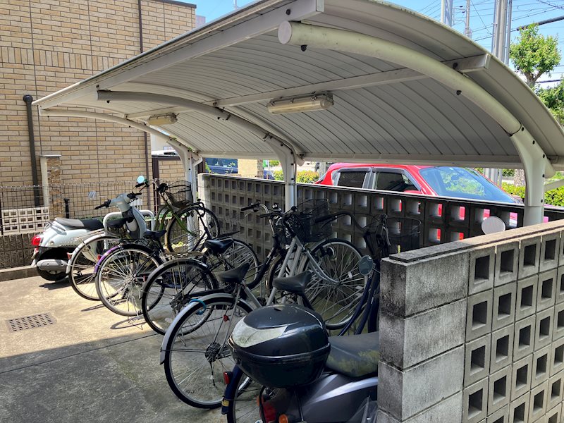 ラ・パルス 駐輪場