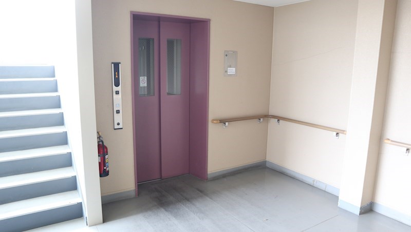 リラスクエア八尾宮町 EV